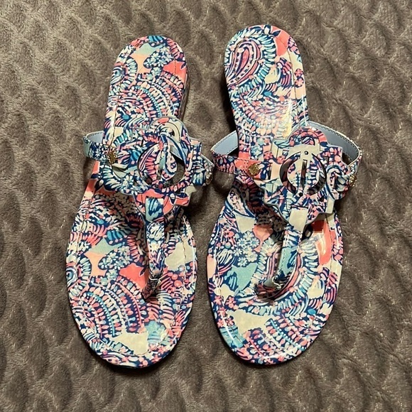 Crown and Ivy Wylie Sandals! Size 8.5 - Picture 1 of 5